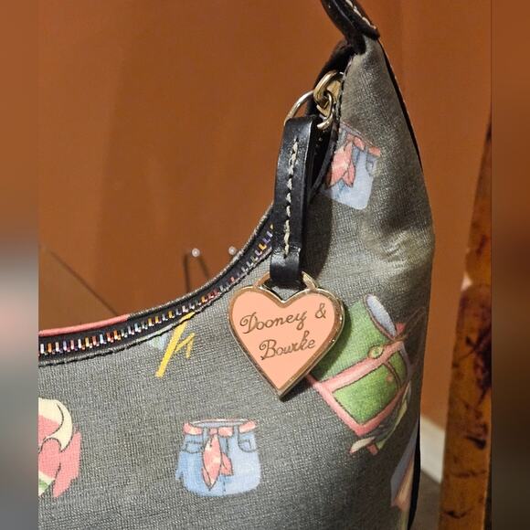 Dooney & Bourke Y2K Miami Beach Hobo - Picture 2 of 9